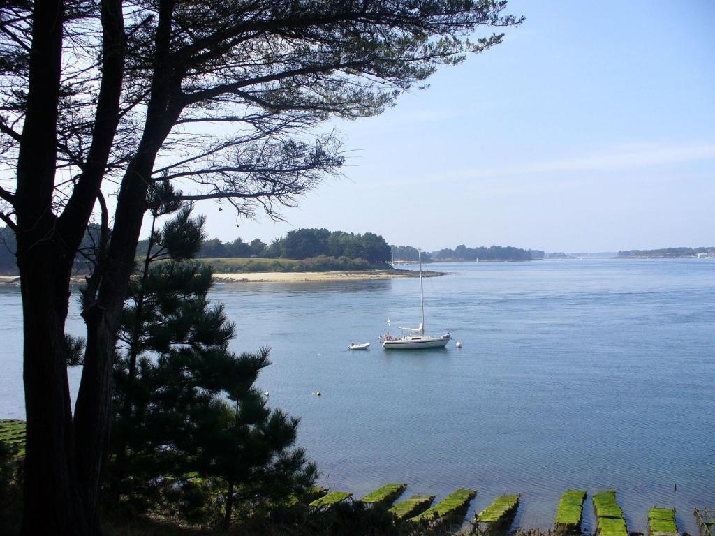 La Lande Du Moulin Hotel Sulniac ภายนอก รูปภาพ
