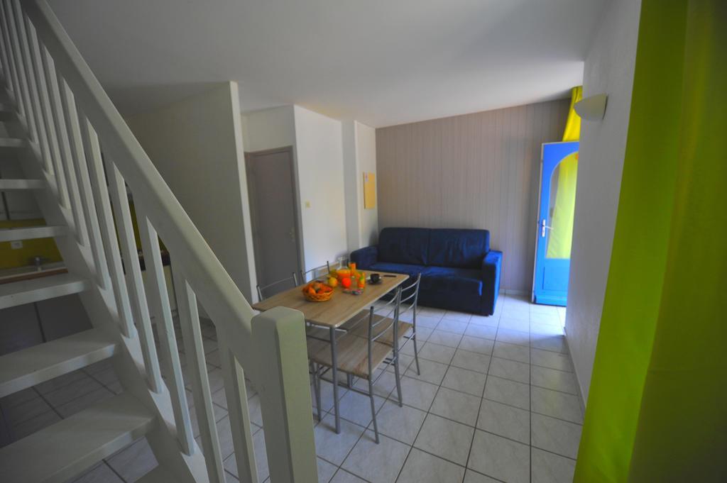 La Lande Du Moulin Hotel Sulniac ภายนอก รูปภาพ