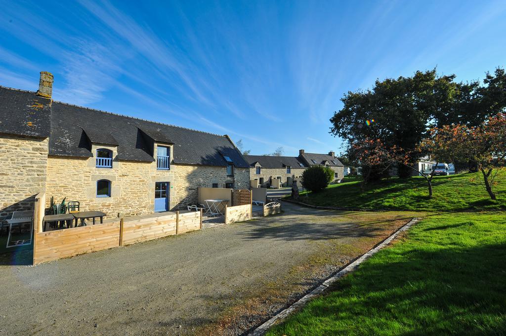 La Lande Du Moulin Hotel Sulniac ภายนอก รูปภาพ